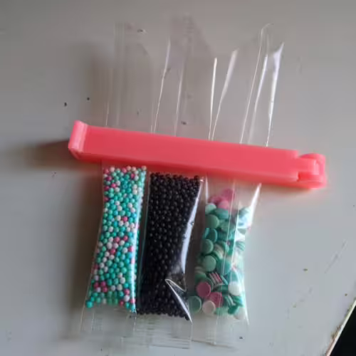 bag-clip-gal2